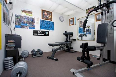 Photo of property in 2/326 Rangatira Road, Beach Haven, Auckland, 0626