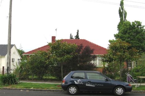 Photo of property in 5 Rawalpindi Street, Mount Albert, Auckland, 1025