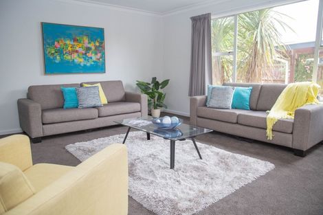 Photo of property in 32 Erica Street, Papanui, Christchurch, 8053