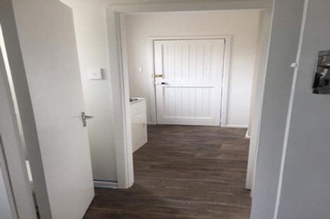 Photo of property in 16 Milson Line, Roslyn, Palmerston North, 4414