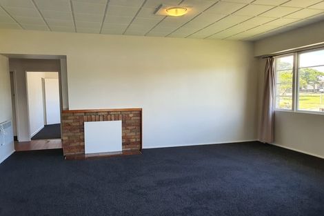 Photo of property in 17 Viola Avenue, Mangere East, Auckland, 2024