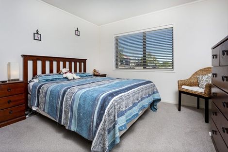 Photo of property in 5a Havelock Avenue, Forrest Hill, Auckland, 0620