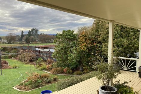 Photo of property in 25 Mount View Street, Raetihi, 4632