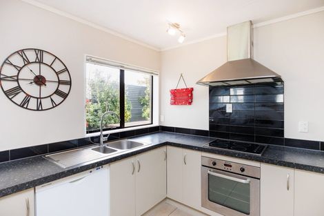 Photo of property in 5 Leander Place, Milson, Palmerston North, 4414