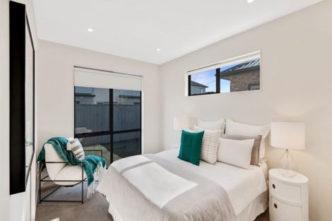 Photo of property in 65 Nganui Avenue, Takanini, 2112