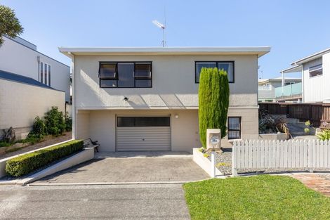 Photo of property in 35a Campbell Road, Mount Maunganui, 3116