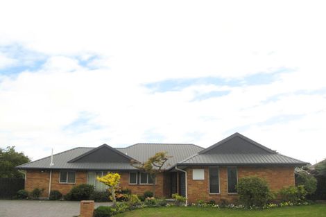 Photo of property in 6 Hibiscus Place, Redwood, Christchurch, 8051