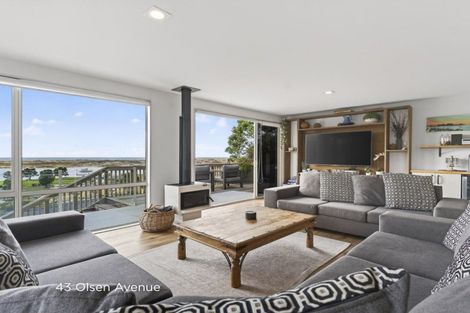 Photo of property in 43 Olsen Avenue, Mangawhai Heads, Mangawhai, 0505