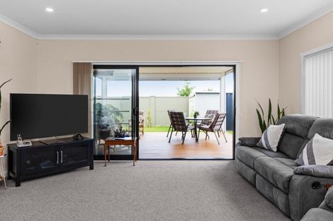 Photo of property in 40 Pelorus Avenue, Poraiti, Napier, 4112