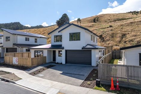 Photo of property in 48 Rochdale Drive, Churton Park, Wellington, 6037