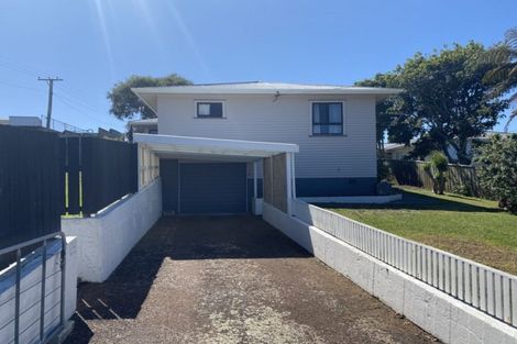 Photo of property in 8 Hughson Street, Waitara, 4320