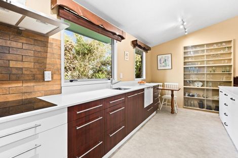 Photo of property in 12b Saint Hill Lane, Havelock North, 4130