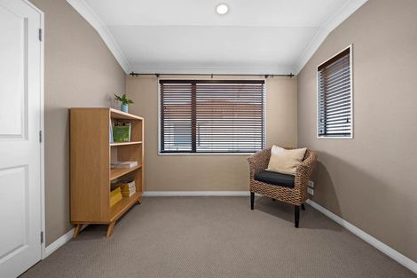 Photo of property in 11 Gordal Place, Flat Bush, Auckland, 2016