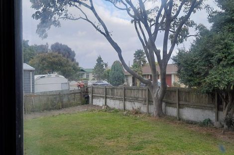 Photo of property in 706 Avenue Road East, Parkvale, Hastings, 4122