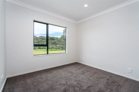 Photo of property in 94 Oaia Road, Muriwai, Waimauku, 0881