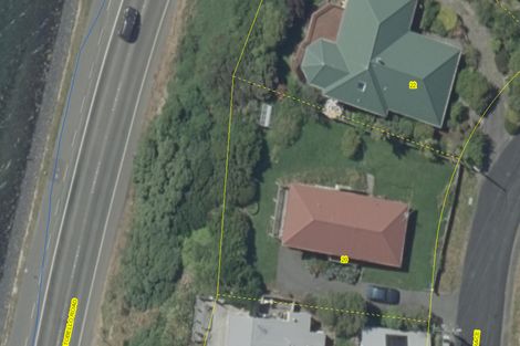 Photo of property in 20 Bayne Terrace, Macandrew Bay, Dunedin, 9014