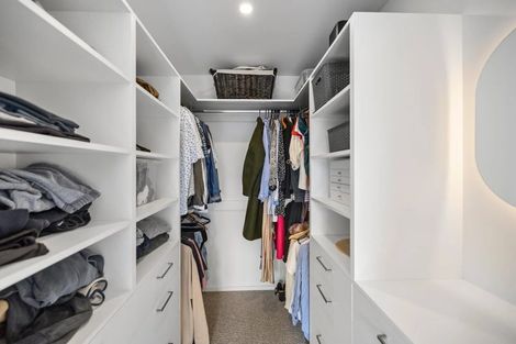 Photo of property in 35 Cheviot Street, Jacks Point, 9371