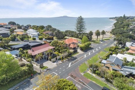 Photo of property in 1/517 Beach Road, Murrays Bay, Auckland, 0630
