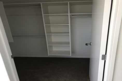 Photo of property in 33 Pepene Avenue, Takanini, 2112