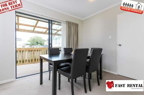 Photo of property in 11 Karepo Crescent, Ranui, Auckland, 0612