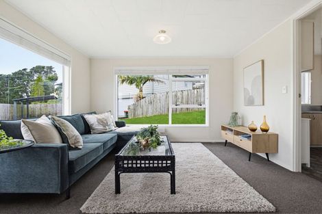 Photo of property in 140b Queen Street, Waiuku, 2123