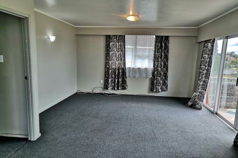 Photo of property in 143 Waimumu Road, Massey, Auckland, 0614