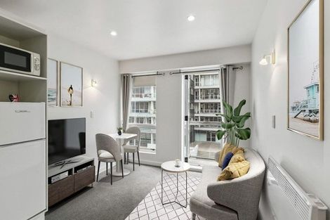 Photo of property in Terrace Heights Apartments, 3b/163 The Terrace, Wellington Central, Wellington, 6011