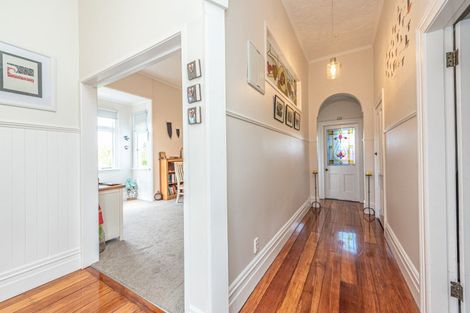 Photo of property in 2c Saint Leonard Street, Saint Johns Hill, Whanganui, 4501