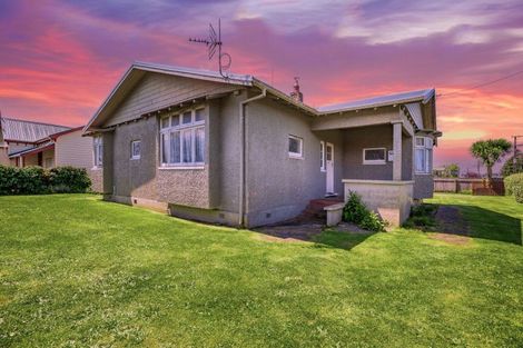 Photo of property in 30 Cloten Road, Stratford, 4332