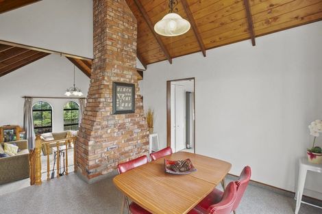 Photo of property in 288e Mangorei Road, Merrilands, New Plymouth, 4312