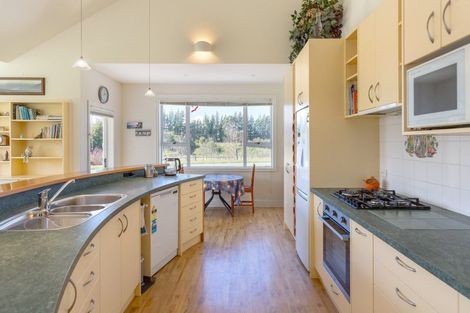 Photo of property in 769 State Highway 2, Opaki, Masterton, 5881