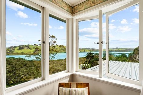 Photo of property in 111 Wharf Road, Port Albert, Wellsford, 0973