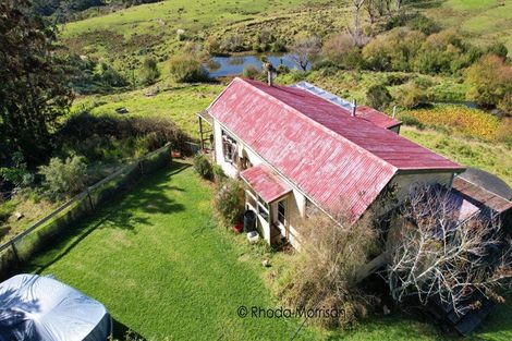 Photo of property in 153 Pahi Road, Pahi, Paparoa, 0571