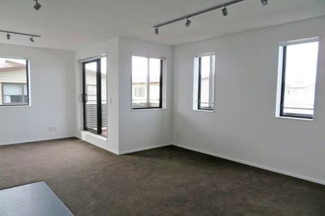 Photo of property in The Firemans Apartments, 203/321 Jackson Street, Petone, Lower Hutt, 5012