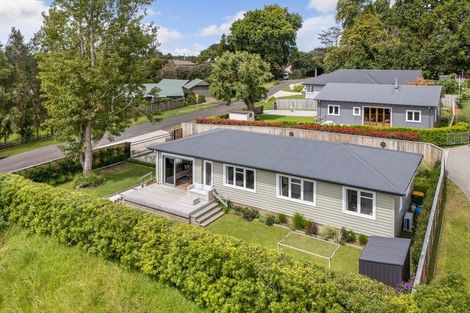 Photo of property in 36 Crossley Street, Katikati, 3129