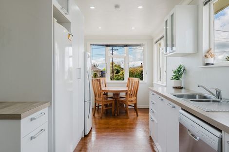 Photo of property in 965 Hazelmere Crescent, Te Awamutu, 3800