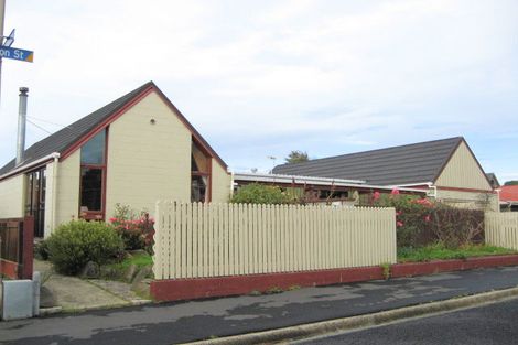 Photo of property in 6 Clayton Street, Saint Clair, Dunedin, 9012