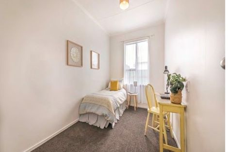 Photo of property in 117 Cornfoot Street, Castlecliff, Whanganui, 4501