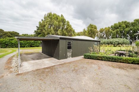 Photo of property in 1633 State Highway 3, Awahuri, Palmerston North, 4476