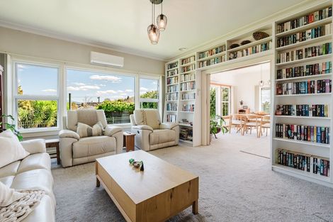 Photo of property in 1/697 Bank Street, Te Awamutu, 3800