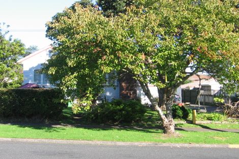 Photo of property in 2/38 Cambridge Terrace, Papatoetoe, Auckland, 2025