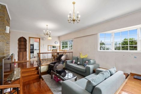 Photo of property in 5 Tiber Road, Forrest Hill, Auckland, 0620