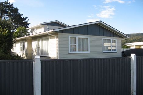 Photo of property in 16 Mcgowan Road, Wainuiomata, Lower Hutt, 5014