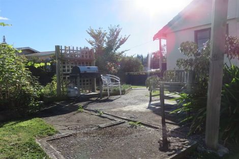 Photo of property in 80 Cox Street, Geraldine, 7930