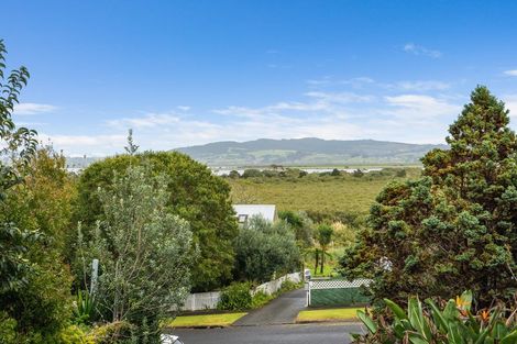 Photo of property in 39a Raumati Crescent, Onerahi, Whangarei, 0110