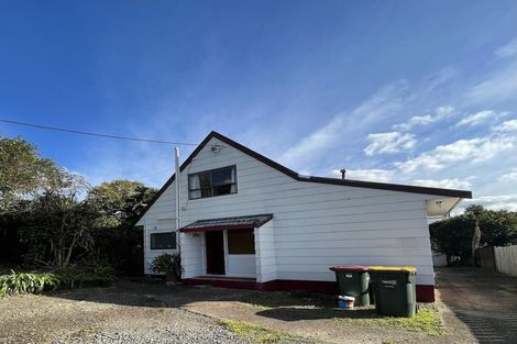 Photo of property in 306 Don Buck Road, Massey, Auckland, 0614