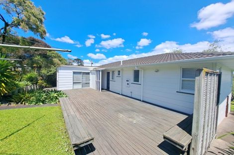 Photo of property in 5 South Pacific Place, Henderson, Auckland, 0612
