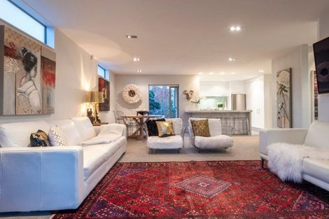 Photo of property in 1/22 Matipo Road, Mairangi Bay, Auckland, 0630