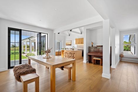 Photo of property in 438 Oaia Road, Muriwai, Waimauku, 0881