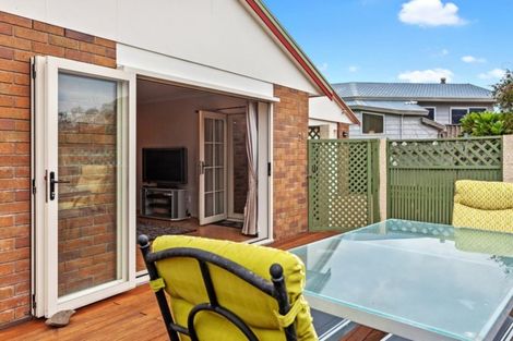 Photo of property in 21 The Glebe, Coastlands, Whakatane, 3120